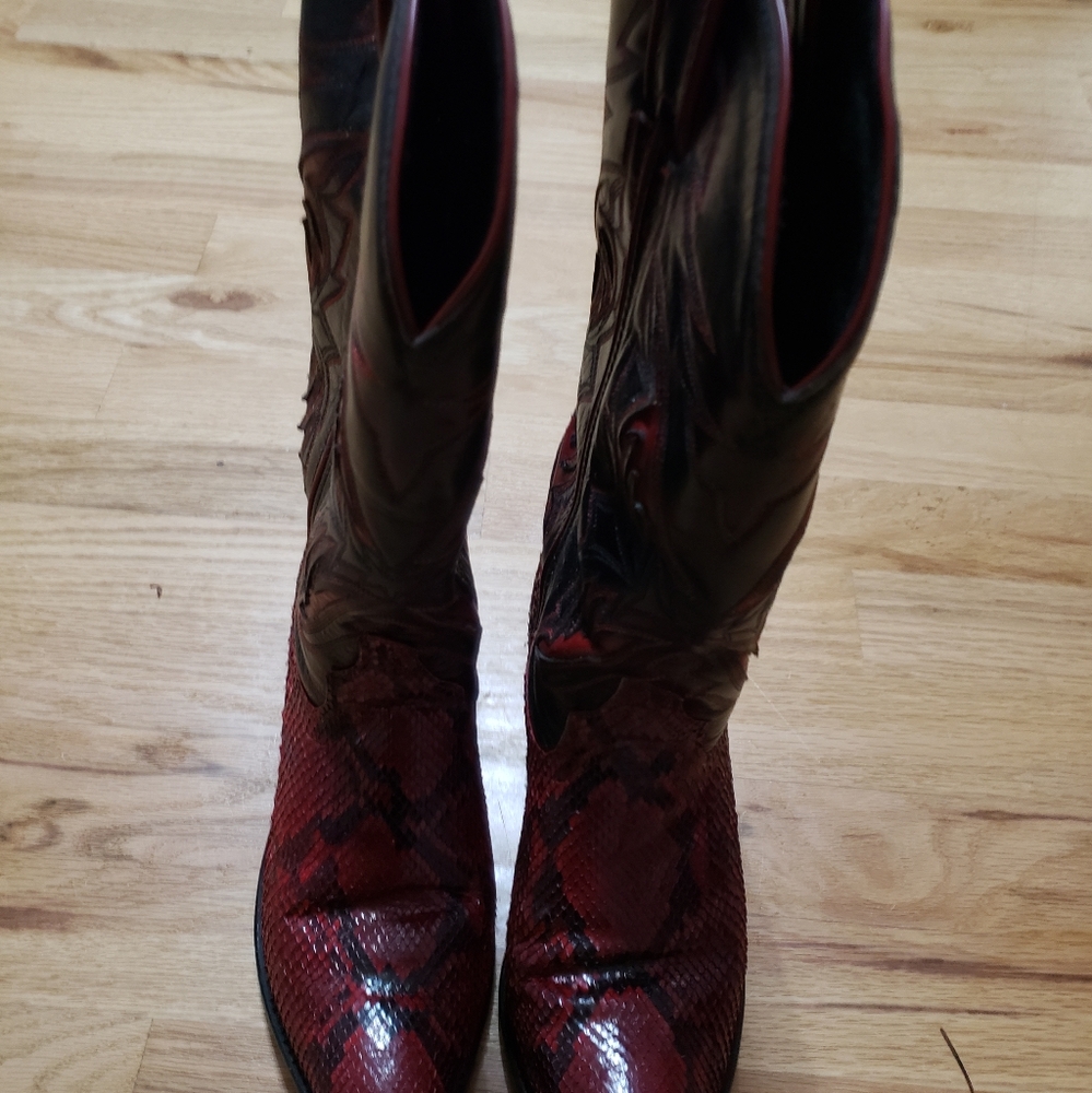 Code West Snake Skin Cowboy Boots, Red & Black, Size 7.5M - Picture 3 of 3